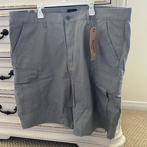 Levi’s 2016 carrier cargo shorts size 40 in grey bnwt